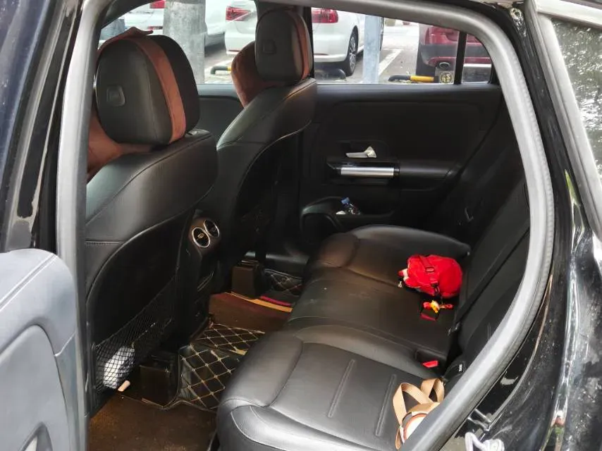 2020 Mercedes-Benz GLA Class 1.3T 163HP L4 7DCT,autocango,china used car exporter,china ev exporter,chinese used car exporter,chinese used ev exporter