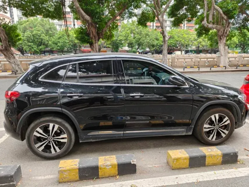 2020 Mercedes-Benz GLA Class 1.3T 163HP L4 7DCT,autocango,china used car exporter,china ev exporter,chinese used car exporter,chinese used ev exporter