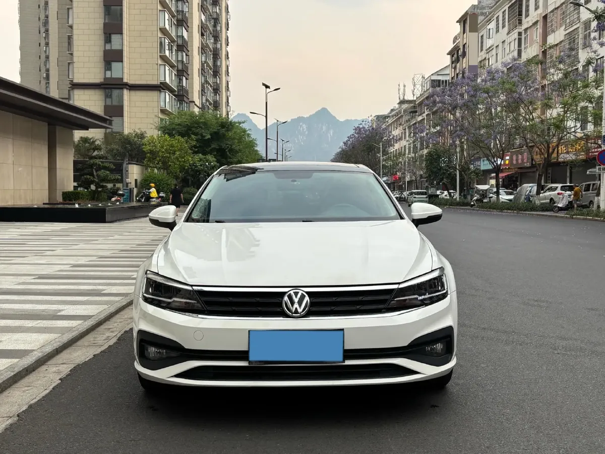 2019 Volkswagen Lamando 1.4T 131HP L4 7DCT,autocango,china used car exporter,china ev exporter,chinese used car exporter,chinese used ev exporter