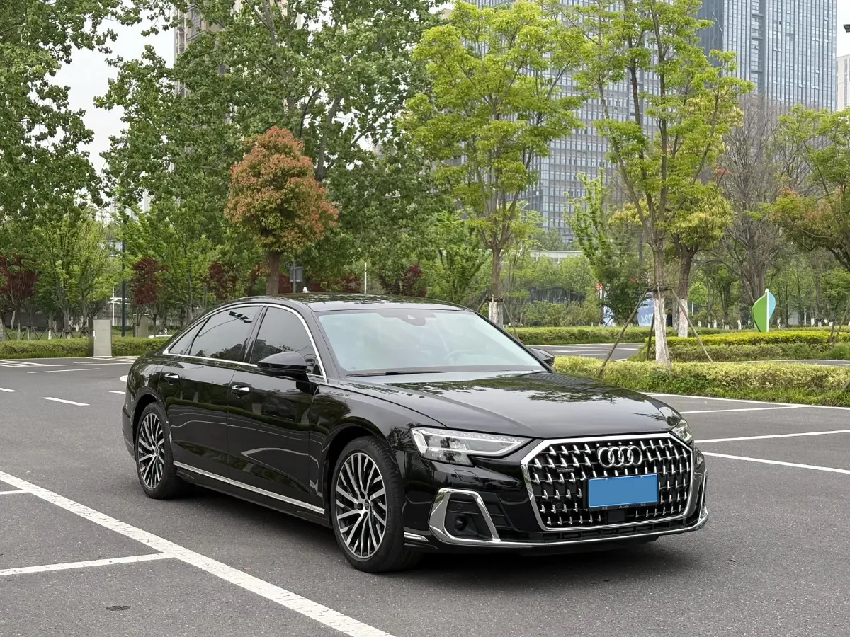 2023 Audi A8 3.0T 286HP V6 8AT,autocango,china used car exporter,china ev exporter,chinese used car exporter,chinese used ev exporter