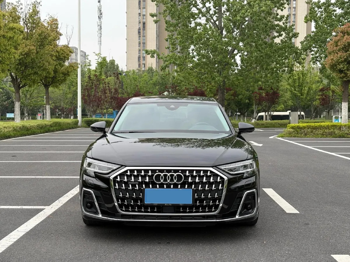2023 Audi A8 3.0T 286HP V6 8AT,autocango,china used car exporter,china ev exporter,chinese used car exporter,chinese used ev exporter