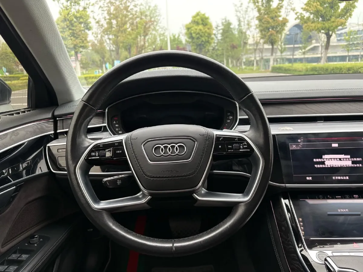 2023 Audi A8 3.0T 286HP V6 8AT,autocango,china used car exporter,china ev exporter,chinese used car exporter,chinese used ev exporter