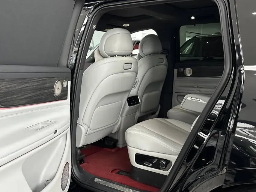 2024 AITO AITO M9 1.5T 152HP L4 REEV 42KWH,autocango,china used car exporter,china ev exporter,chinese used car exporter,chinese used ev exporter