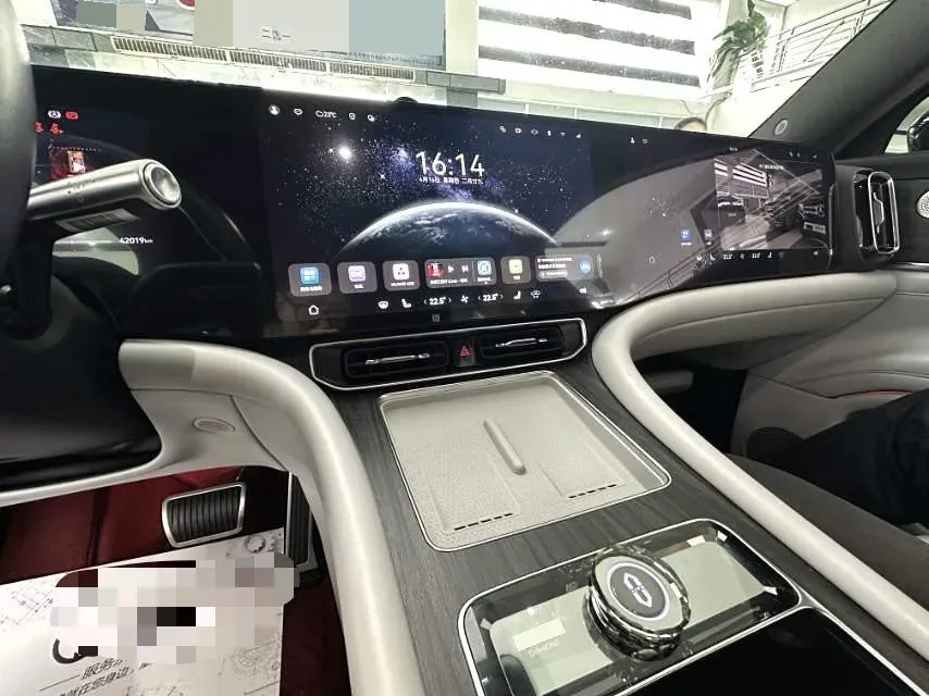 2024 AITO AITO M9 1.5T 152HP L4 REEV 42KWH,autocango,china used car exporter,china ev exporter,chinese used car exporter,chinese used ev exporter