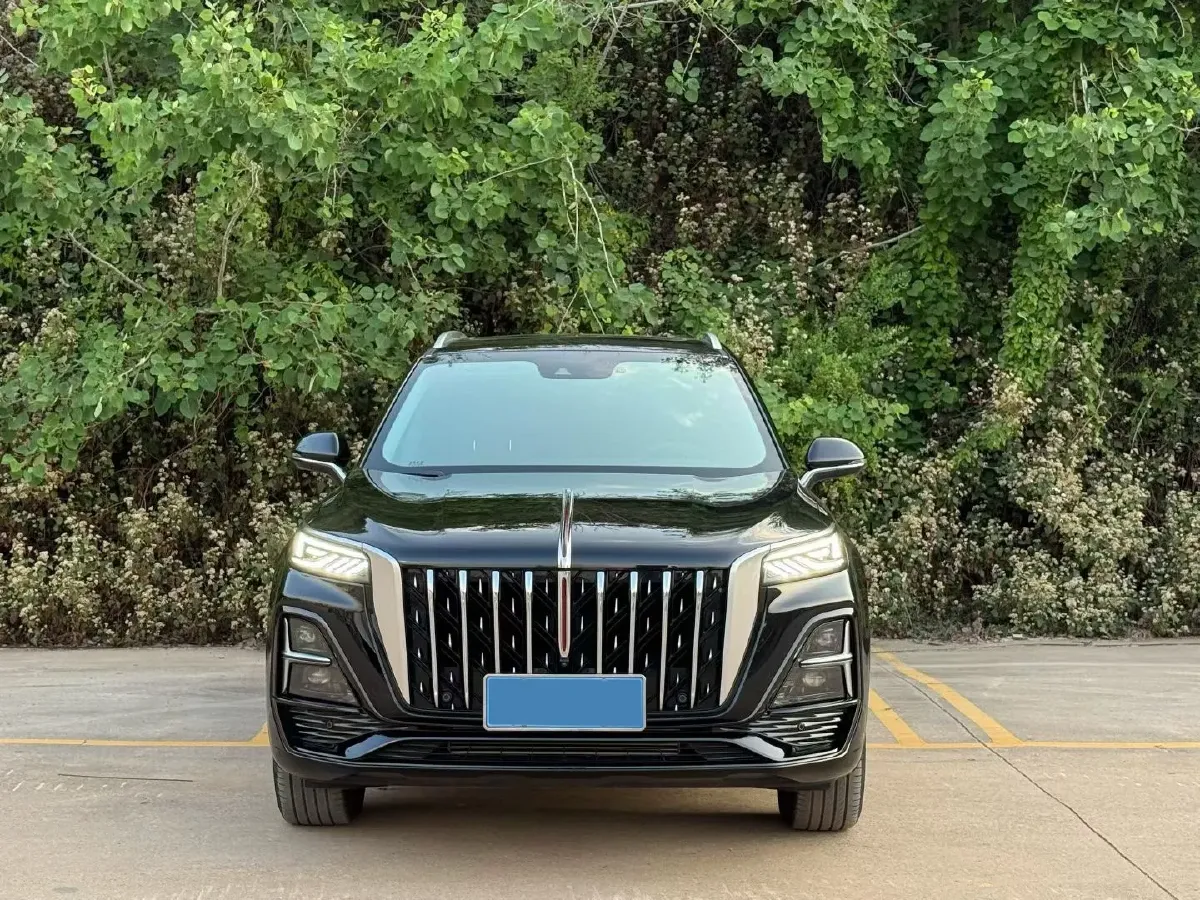 2023 HongQi HS5 2.0T 252HP L4 8AT,autocango,china used car exporter,china ev exporter,chinese used car exporter,chinese used ev exporter