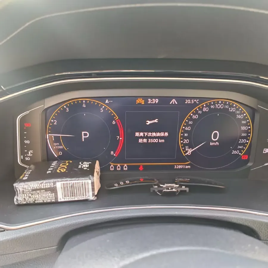 2022 Volkswagen T-Roc 1.4T 150HP L4 7DCT,autocango,china used car exporter,china ev exporter,chinese used car exporter,chinese used ev exporter