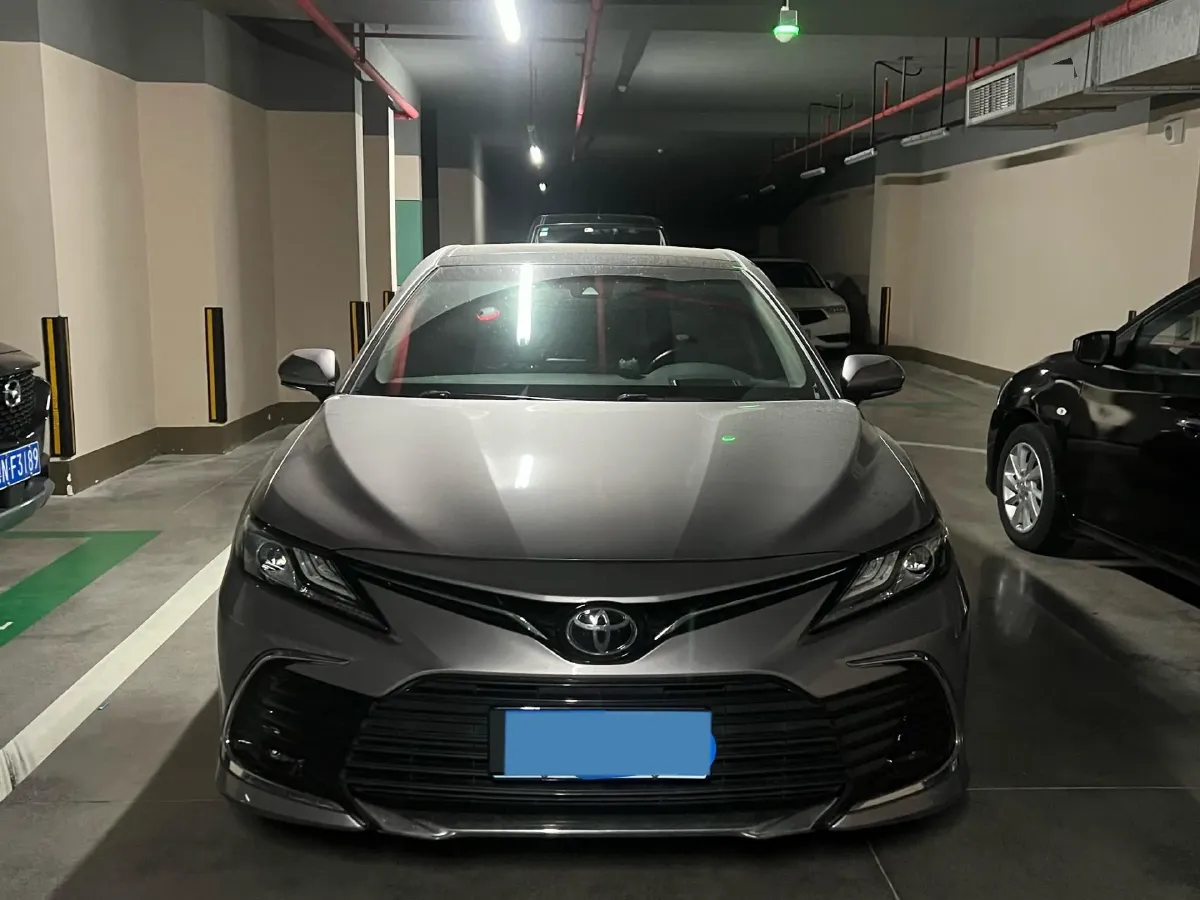 2023 Toyota Camry 2.5L 207HP L4 8AT,autocango,china used car exporter,china ev exporter,chinese used car exporter,chinese used ev exporter