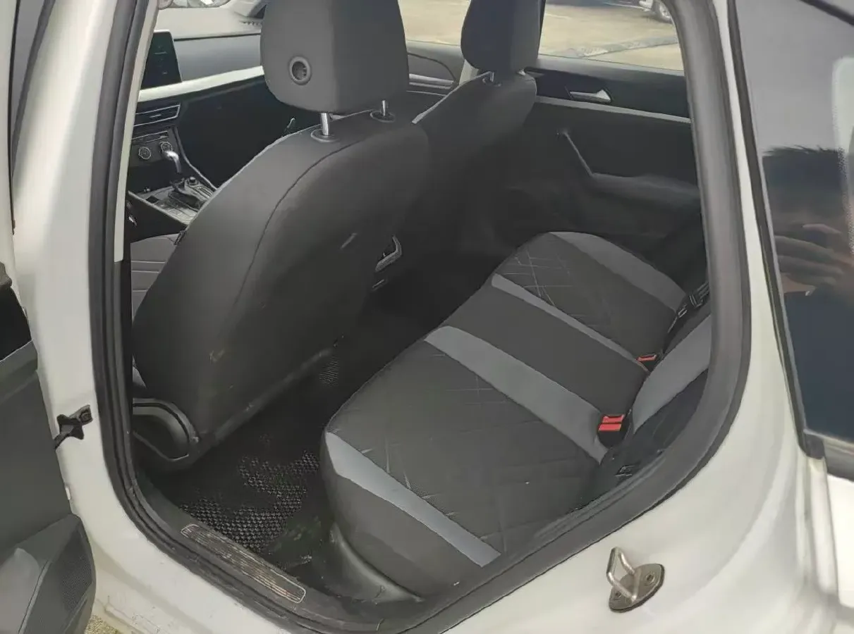 2023 Volkswagen Lavida 1.5L 113HP L4 6AT,autocango,china used car exporter,china ev exporter,chinese used car exporter,chinese used ev exporter