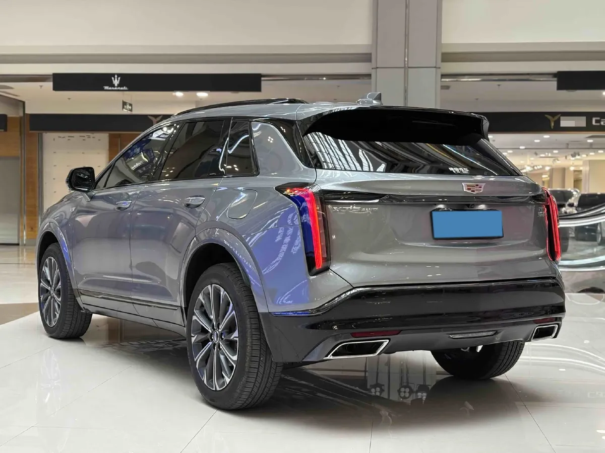 2025 Cadillac XT5 2.0T 237HP L4 9AT,autocango,china used car exporter,china ev exporter,chinese used car exporter,chinese used ev exporter