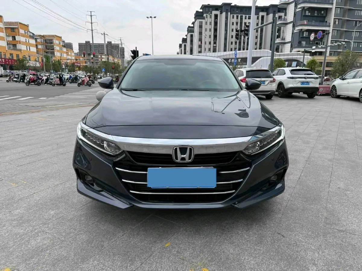 2022 Honda Accord 1.5T 194HP L4 CVT,autocango,china used car exporter,china ev exporter,chinese used car exporter,chinese used ev exporter