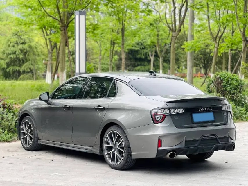 2022 LYNK&CO 03 2.0T 190HP L4 7DCT,autocango,china used car exporter,china ev exporter,chinese used car exporter,chinese used ev exporter