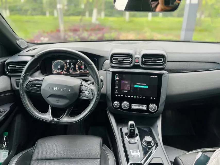 2022 LYNK&CO 03 2.0T 190HP L4 7DCT,autocango,china used car exporter,china ev exporter,chinese used car exporter,chinese used ev exporter