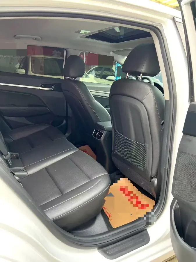 2020 Hyundai Elantra 1.5L 115HP L4 CVT,autocango,china used car exporter,china ev exporter,chinese used car exporter,chinese used ev exporter