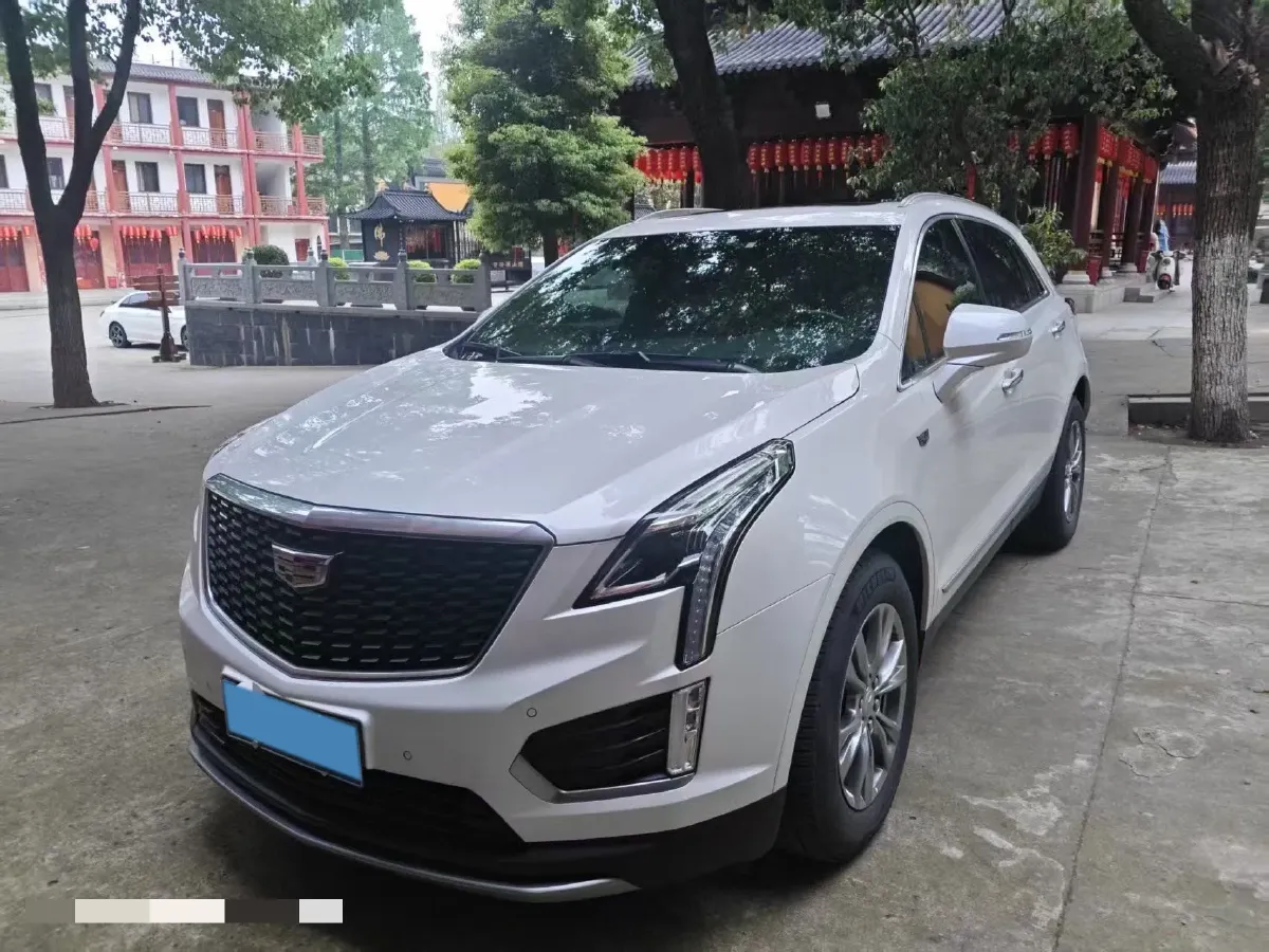2020 Cadillac XT5 2.0T 241HP L4 9AT,autocango,china used car exporter,china ev exporter,chinese used car exporter,chinese used ev exporter