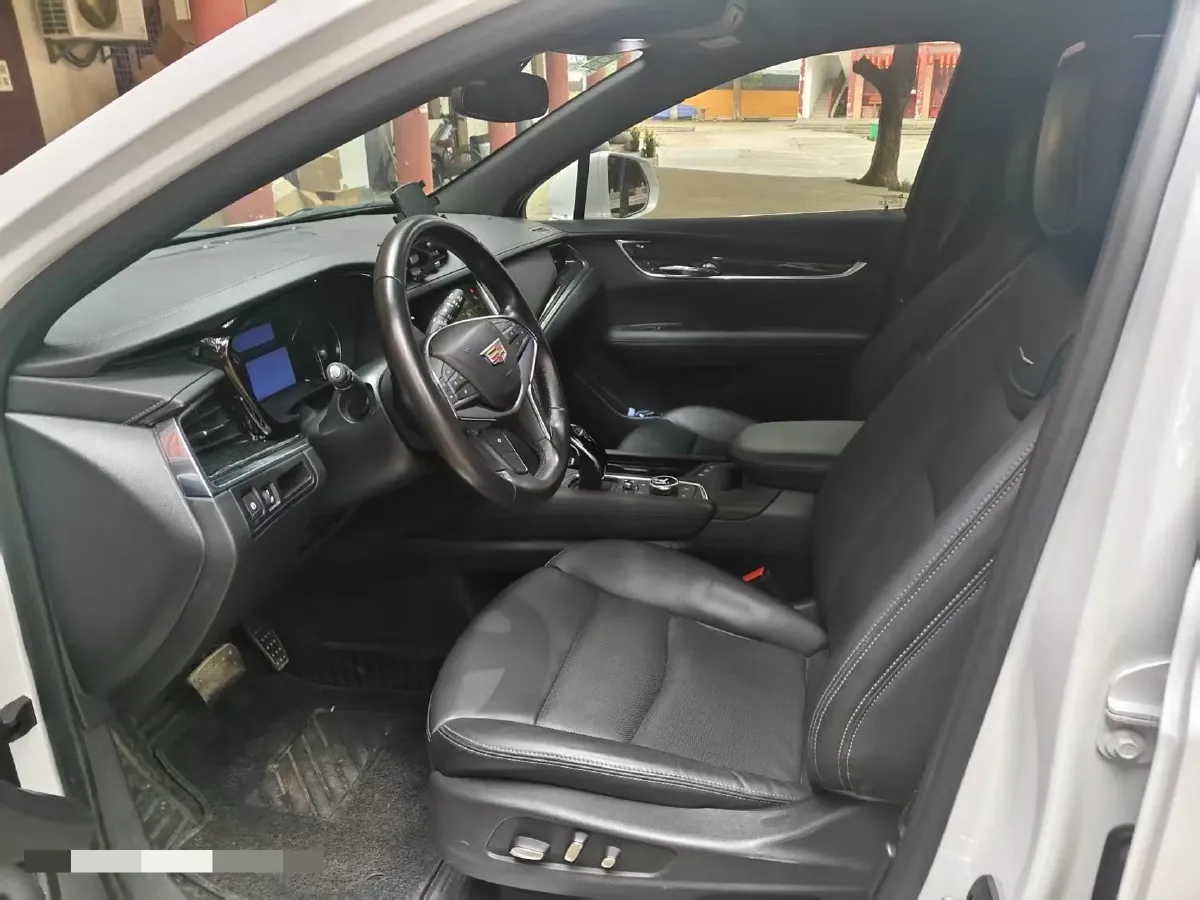 2020 Cadillac XT5 2.0T 241HP L4 9AT,autocango,china used car exporter,china ev exporter,chinese used car exporter,chinese used ev exporter