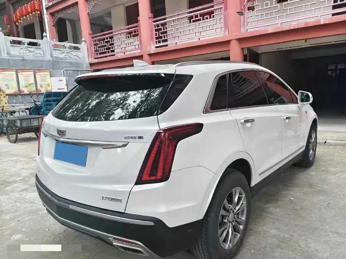 2020 Cadillac XT5 2.0T 241HP L4 9AT,autocango,china used car exporter,china ev exporter,chinese used car exporter,chinese used ev exporter