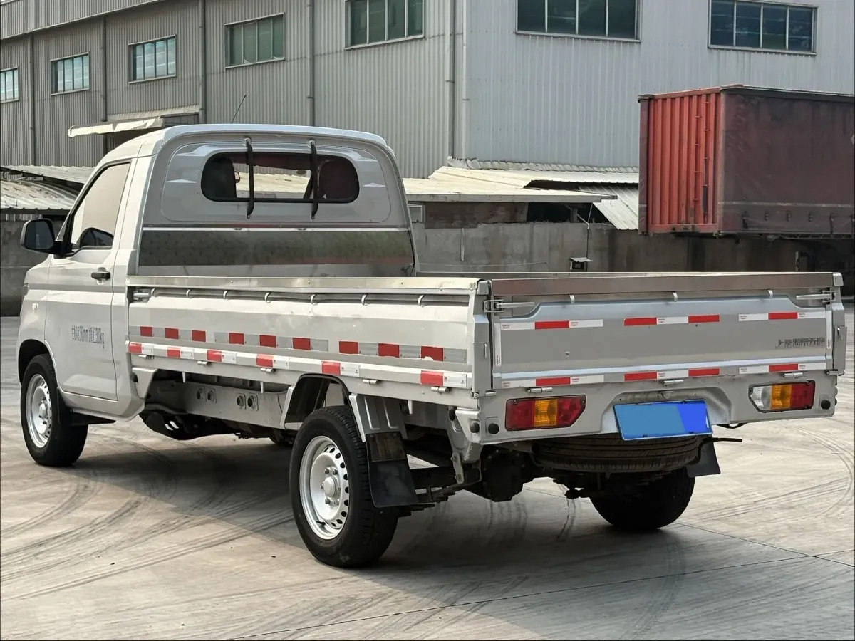 2021 NLM Motor QiTeng N30 1.25L 91HP L4 5MT,autocango,china used car exporter,china ev exporter,chinese used car exporter,chinese used ev exporter
