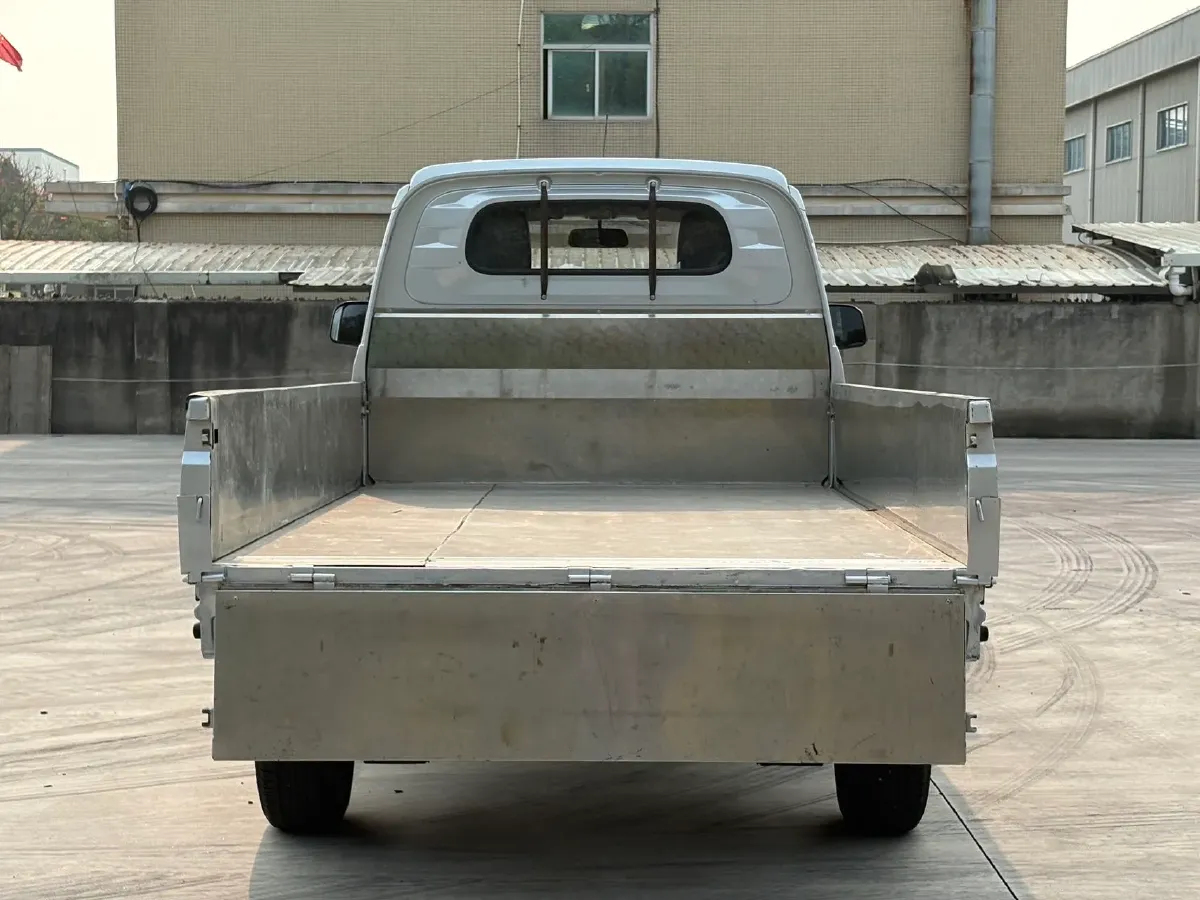 2021 NLM Motor QiTeng N30 1.25L 91HP L4 5MT,autocango,china used car exporter,china ev exporter,chinese used car exporter,chinese used ev exporter