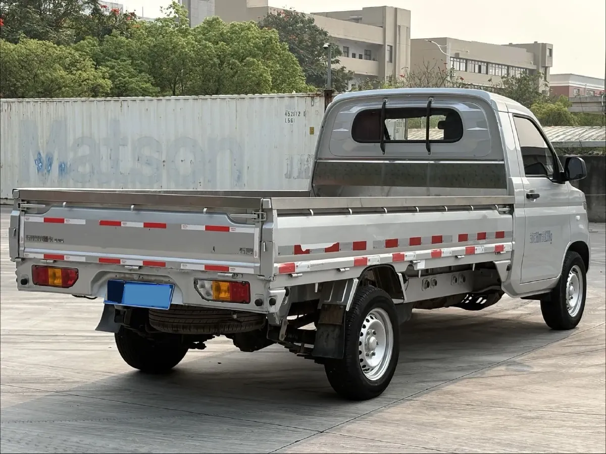 2021 NLM Motor QiTeng N30 1.25L 91HP L4 5MT,autocango,china used car exporter,china ev exporter,chinese used car exporter,chinese used ev exporter