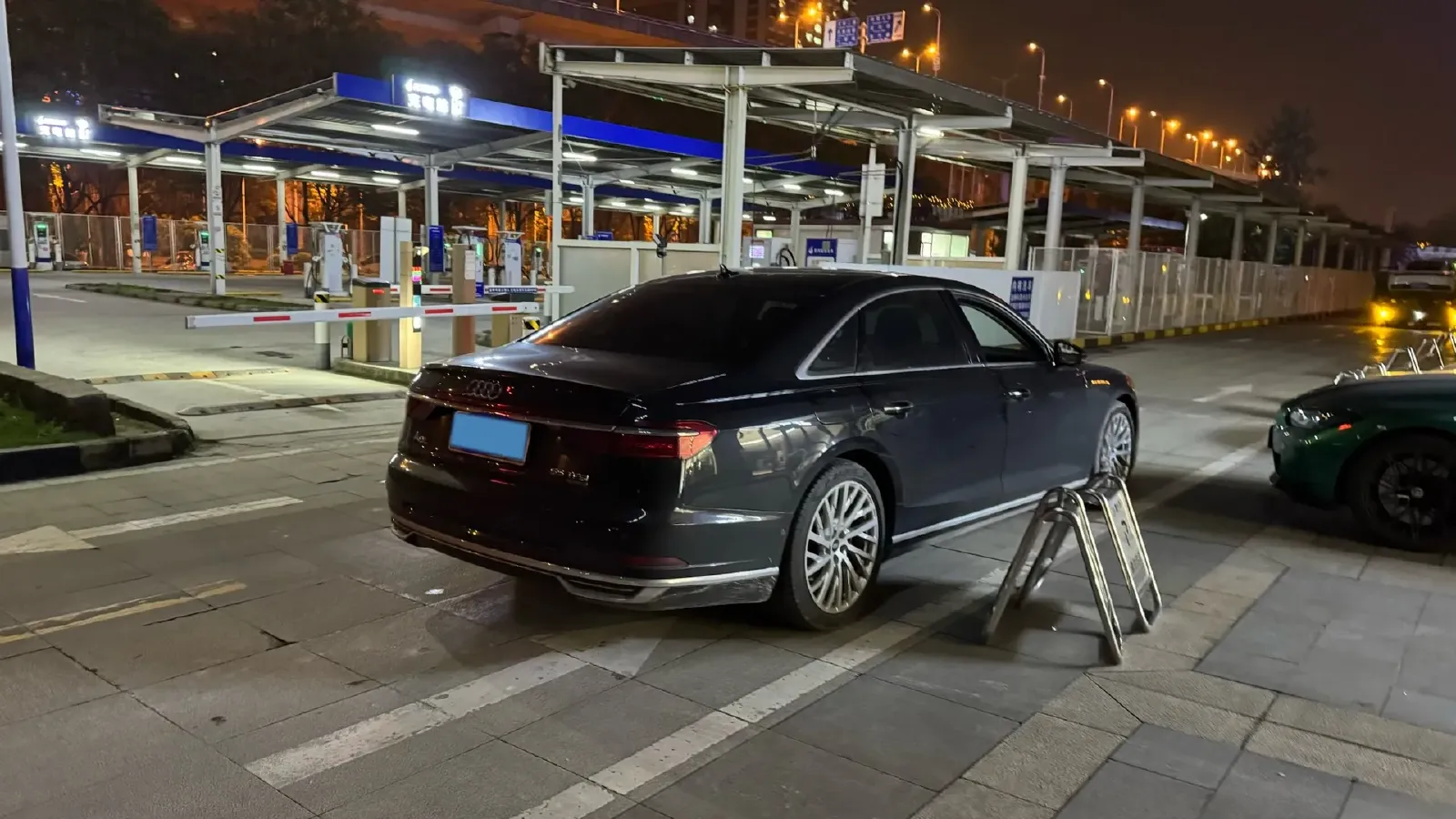 2021 Audi A8 3.0T 286HP V6 8AT,autocango,china used car exporter,china ev exporter,chinese used car exporter,chinese used ev exporter