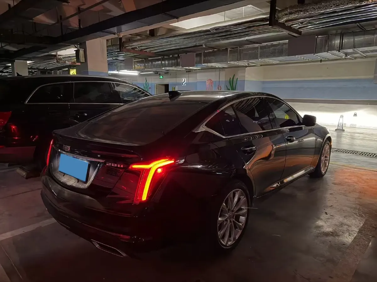 2022 Cadillac CT5 2.0T 237HP L4 10AT,autocango,china used car exporter,china ev exporter,chinese used car exporter,chinese used ev exporter