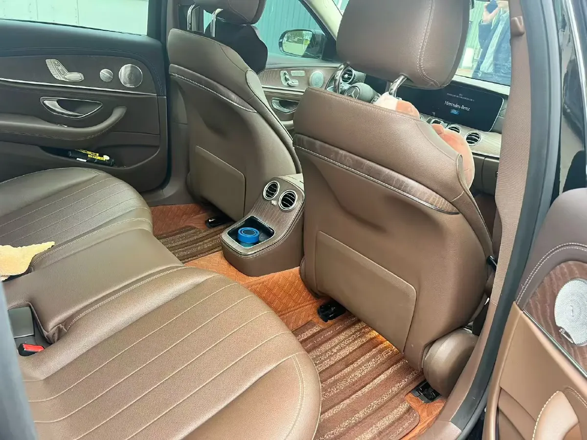 2021 Mercedes-Benz E Class 2.0T 258HP L4 9AT,autocango,china used car exporter,china ev exporter,chinese used car exporter,chinese used ev exporter