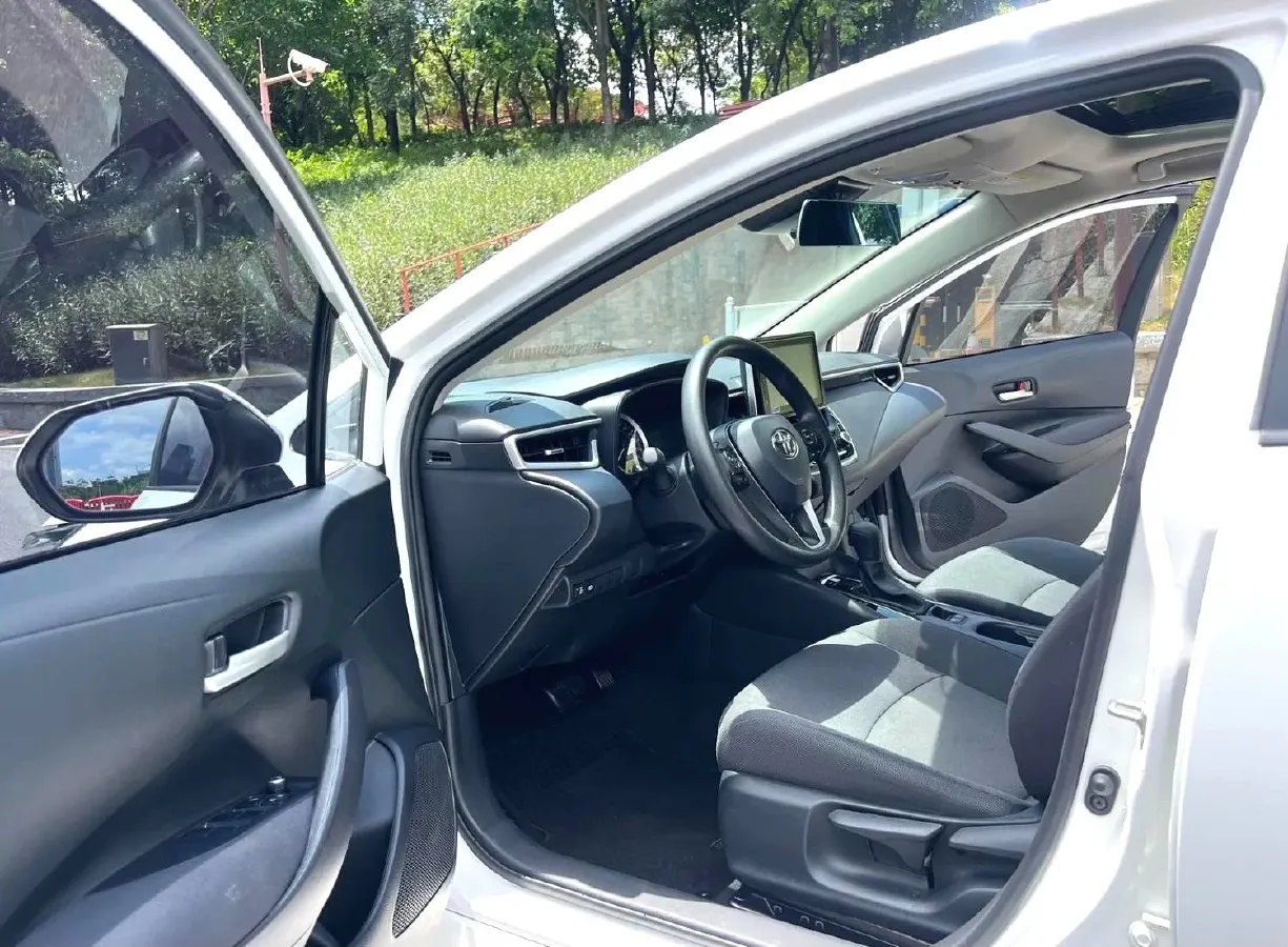 2021 Toyota Corolla 1.5L 121HP L3 CVT,autocango,china used car exporter,china ev exporter,chinese used car exporter,chinese used ev exporter