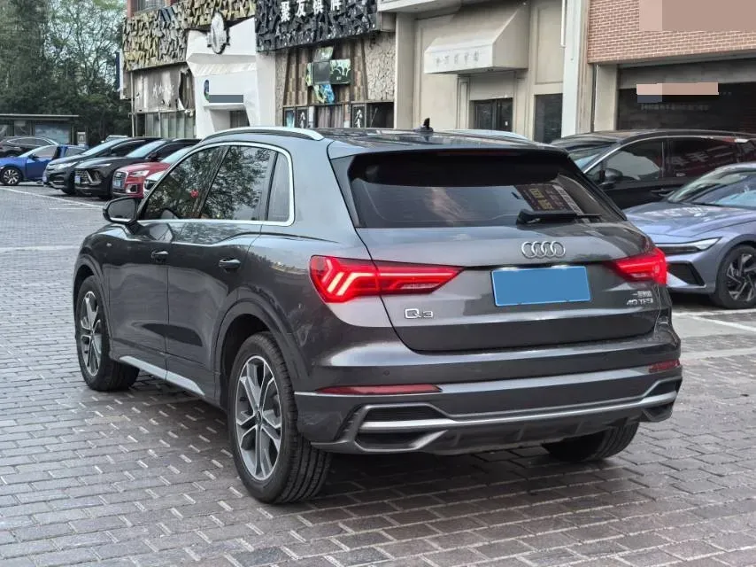 2022 Audi Q3 2.0T 186HP L4 7DCT,autocango,china used car exporter,china ev exporter,chinese used car exporter,chinese used ev exporter