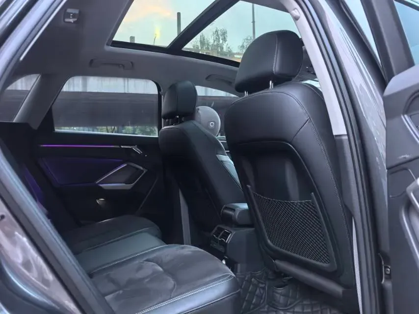 2022 Audi Q3 2.0T 186HP L4 7DCT,autocango,china used car exporter,china ev exporter,chinese used car exporter,chinese used ev exporter