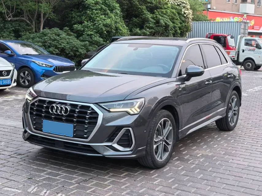 2022 Audi Q3 2.0T 186HP L4 7DCT,autocango,china used car exporter,china ev exporter,chinese used car exporter,chinese used ev exporter