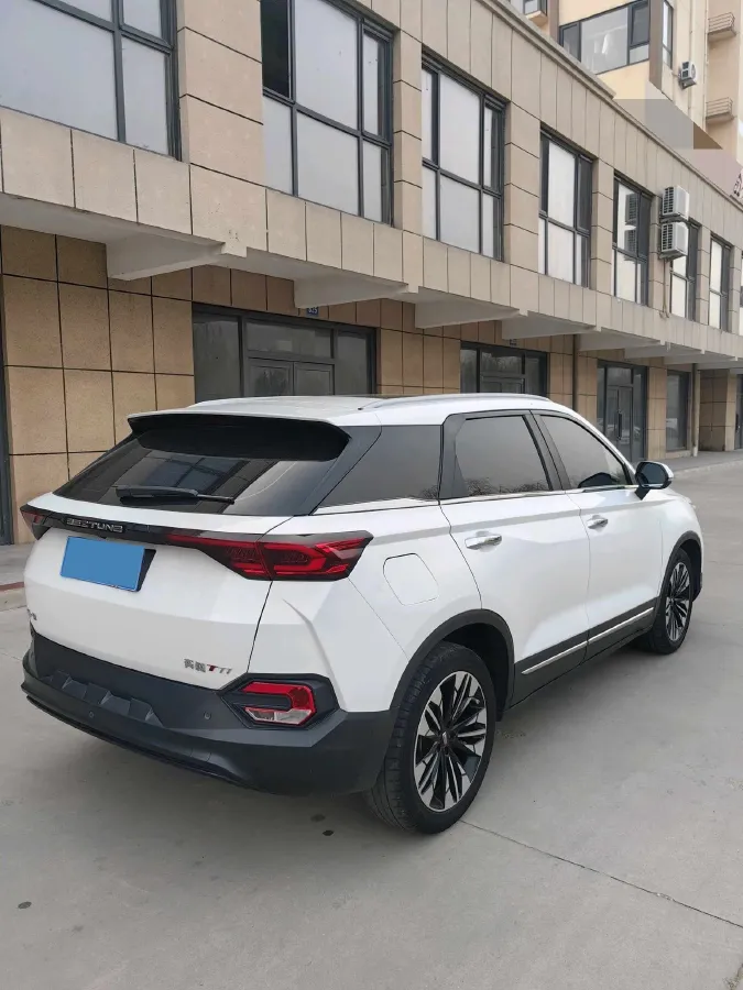 2020 Bestune T77 1.5T 169HP L4 7DCT,autocango,china used car exporter,china ev exporter,chinese used car exporter,chinese used ev exporter