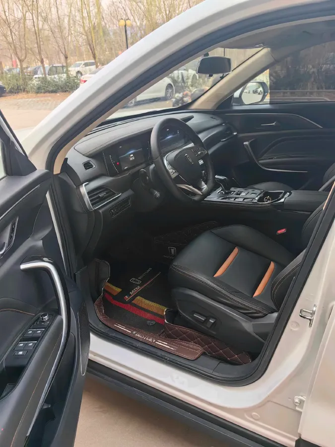 2020 Bestune T77 1.5T 169HP L4 7DCT,autocango,china used car exporter,china ev exporter,chinese used car exporter,chinese used ev exporter