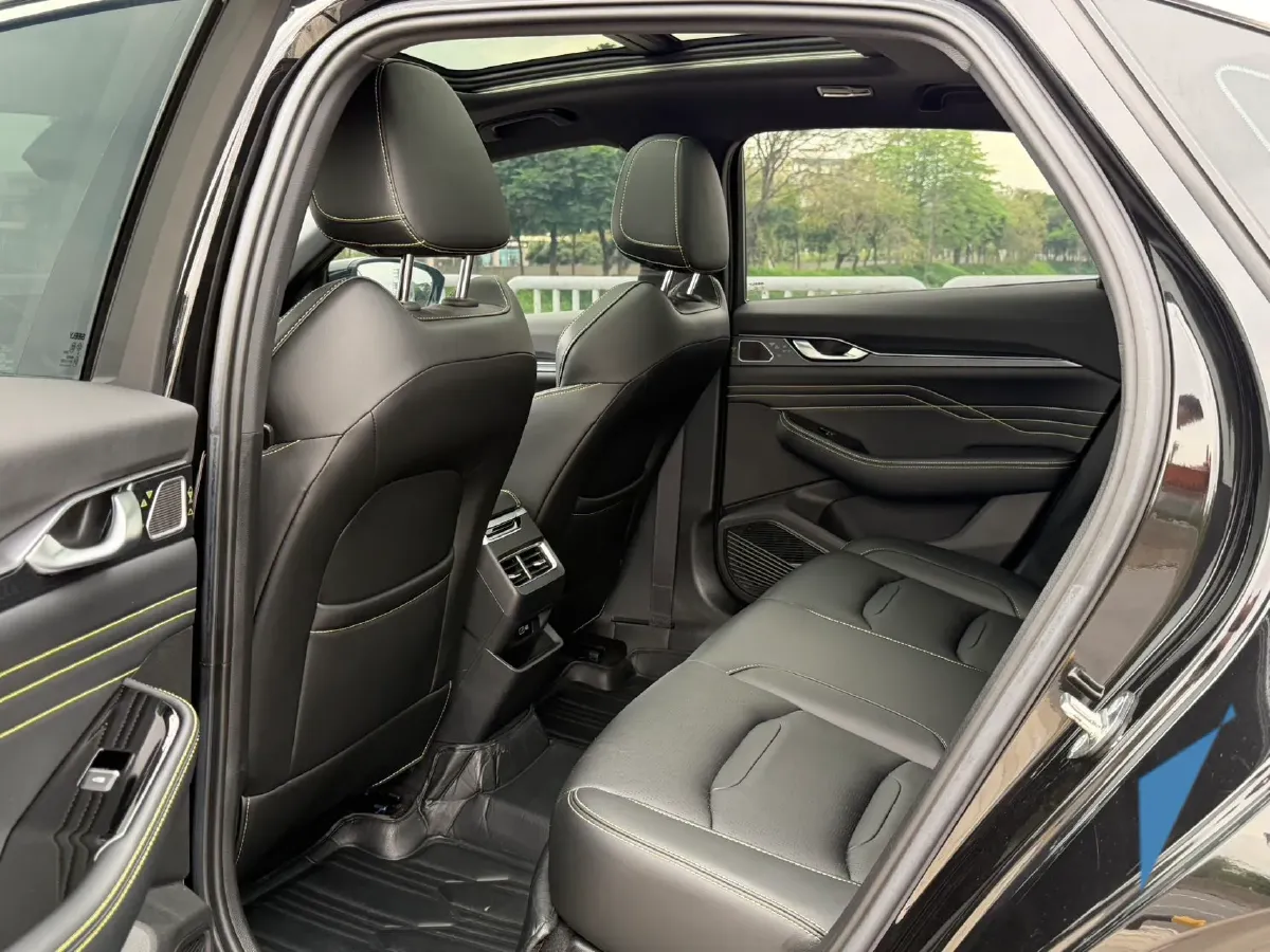 2023 Geely Preface 1.5T 181HP L4 7DCT,autocango,china used car exporter,china ev exporter,chinese used car exporter,chinese used ev exporter