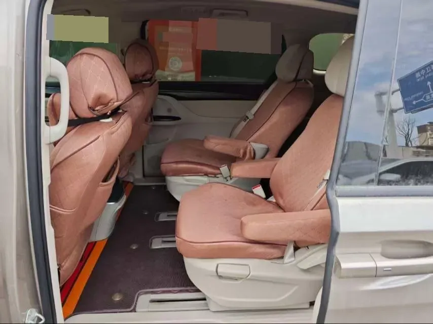 2023 Buick GL8 2.0T 237HP L4 9AT,autocango,china used car exporter,china ev exporter,chinese used car exporter,chinese used ev exporter