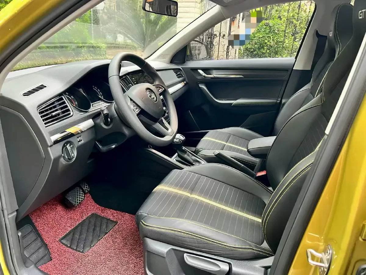 2020 Skoda Kamiq 1.5L 112HP L4 6AT,autocango,china used car exporter,china ev exporter,chinese used car exporter,chinese used ev exporter