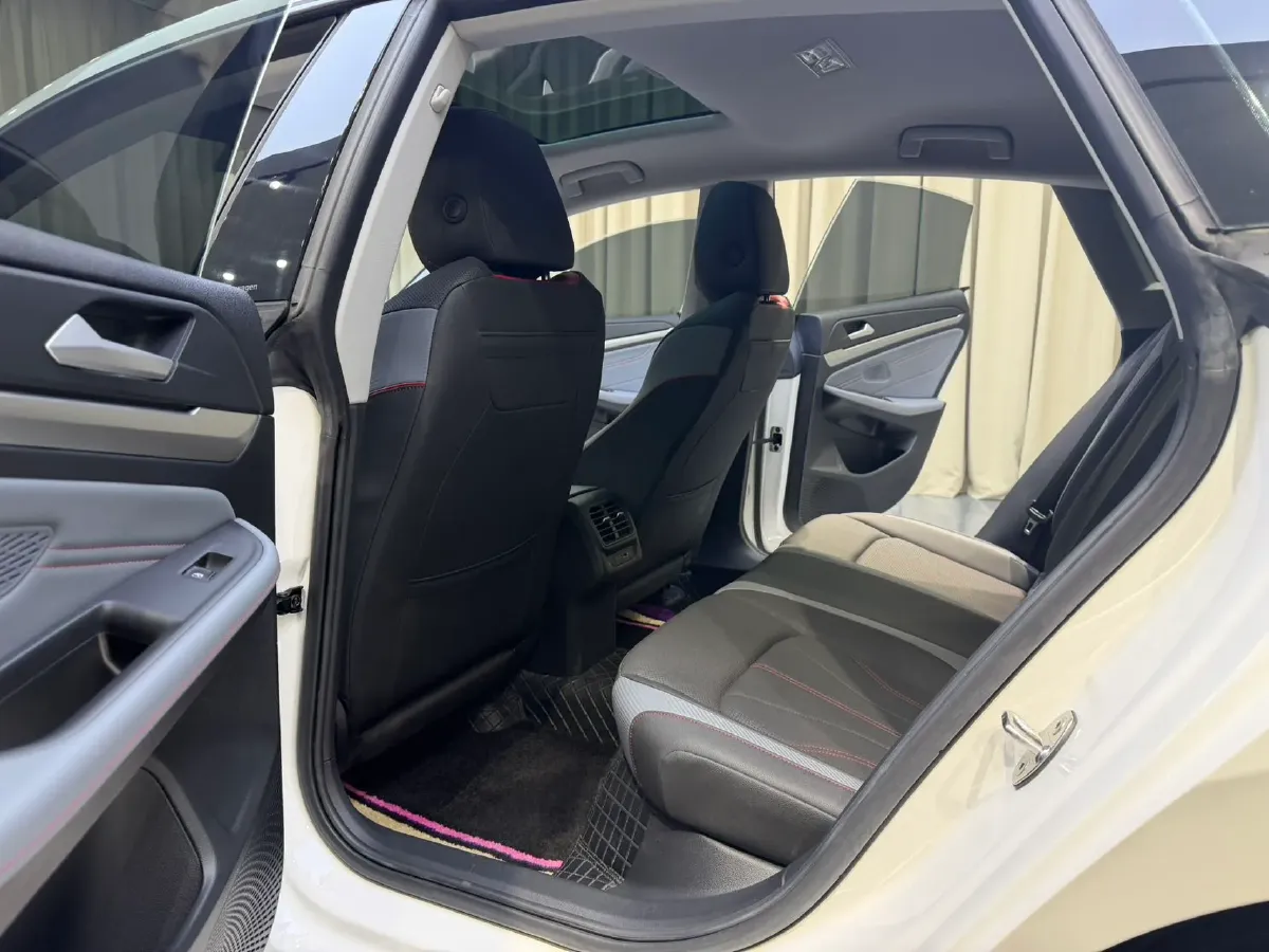 2022 Volkswagen Lavida 1.4T 150HP L4 7DCT,autocango,china used car exporter,china ev exporter,chinese used car exporter,chinese used ev exporter