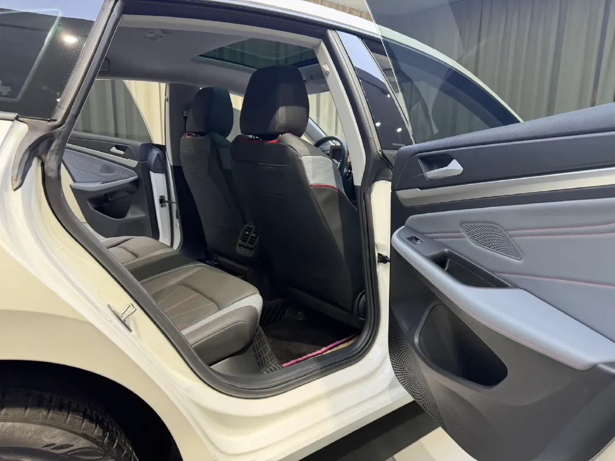 2022 Volkswagen Lavida 1.4T 150HP L4 7DCT,autocango,china used car exporter,china ev exporter,chinese used car exporter,chinese used ev exporter