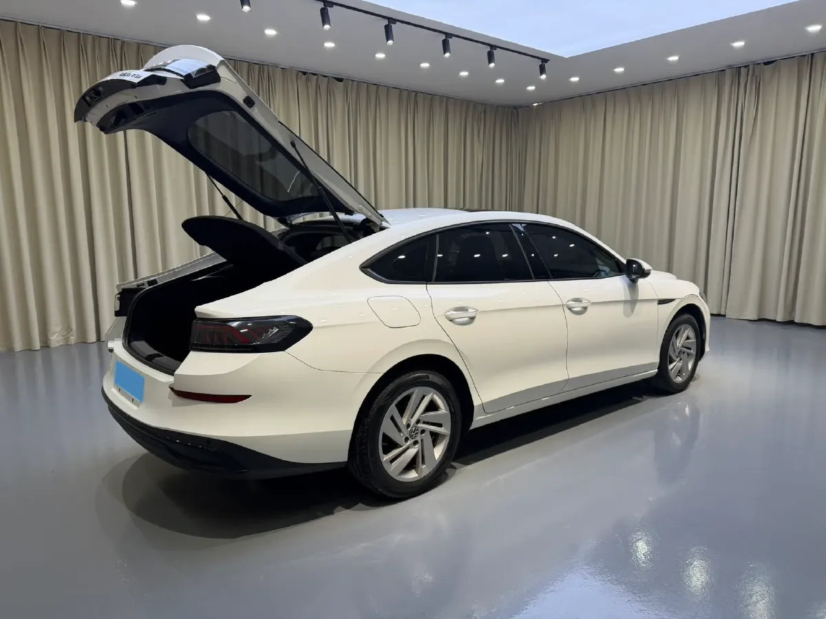 2022 Volkswagen Lavida 1.4T 150HP L4 7DCT,autocango,china used car exporter,china ev exporter,chinese used car exporter,chinese used ev exporter