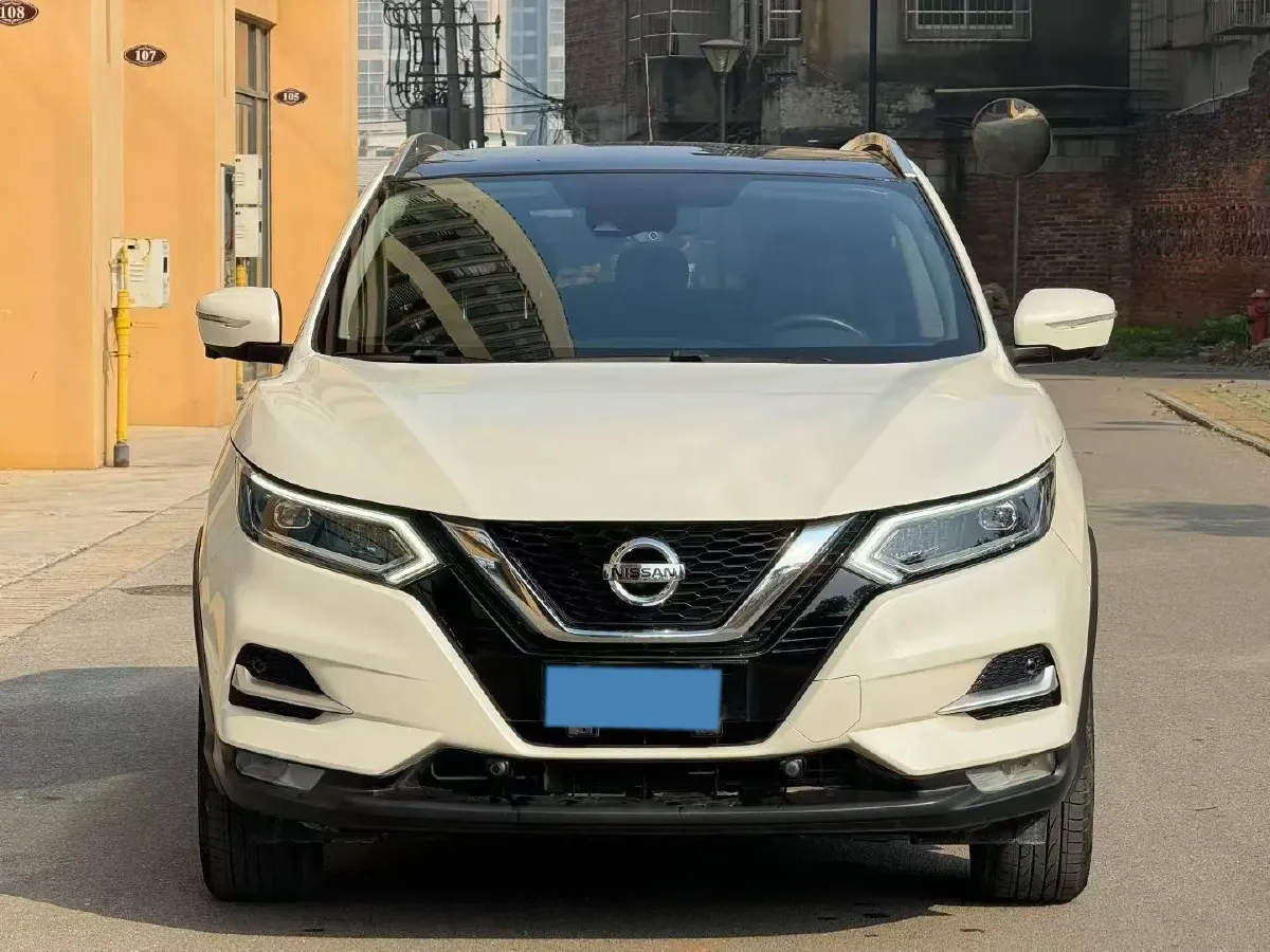 2022 Nissan Qashqai 2.0L 151HP L4 CVT,autocango,china used car exporter,china ev exporter,chinese used car exporter,chinese used ev exporter