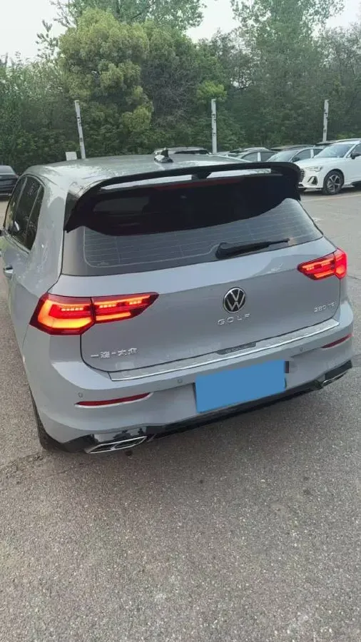 2023 Volkswagen Golf 1.4T 150HP L4 7DCT,autocango,china used car exporter,china ev exporter,chinese used car exporter,chinese used ev exporter