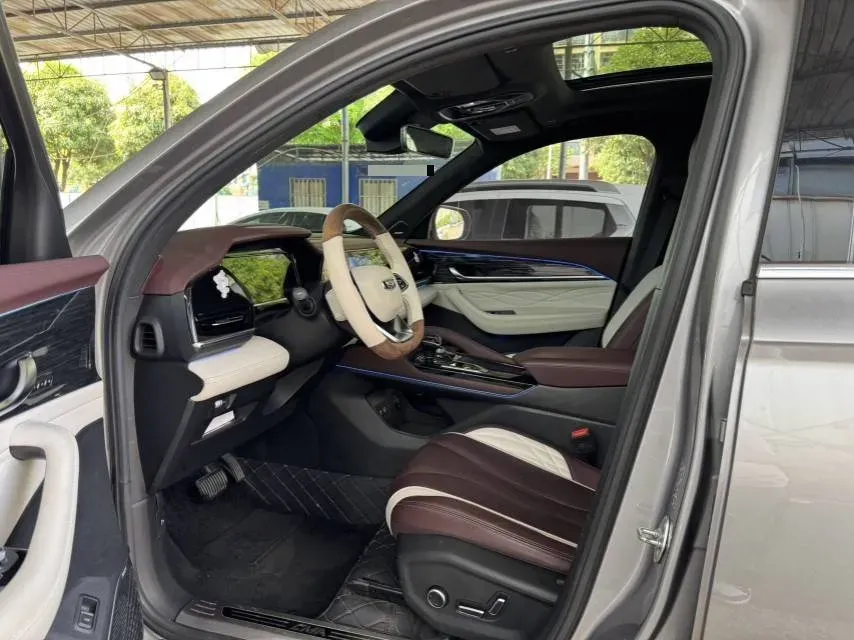 2021 Geely Monjaro 2.0T 238HP L4 8AT,autocango,china used car exporter,china ev exporter,chinese used car exporter,chinese used ev exporter