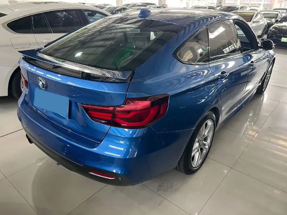 2020 BMW 3 Series GT 2.0T 184HP L4 8AT,autocango,china used car exporter,china ev exporter,chinese used car exporter,chinese used ev exporter