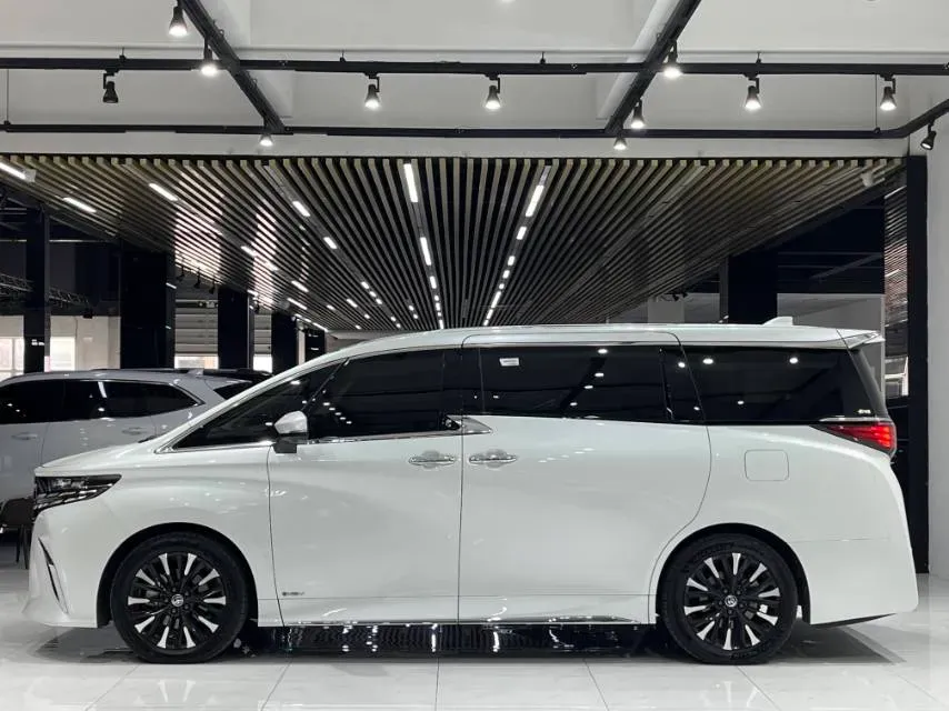 2024 Toyota Alphard 2.5L 190HP L4 E-CVT Hybrid,autocango,china used car exporter,china ev exporter,chinese used car exporter,chinese used ev exporter