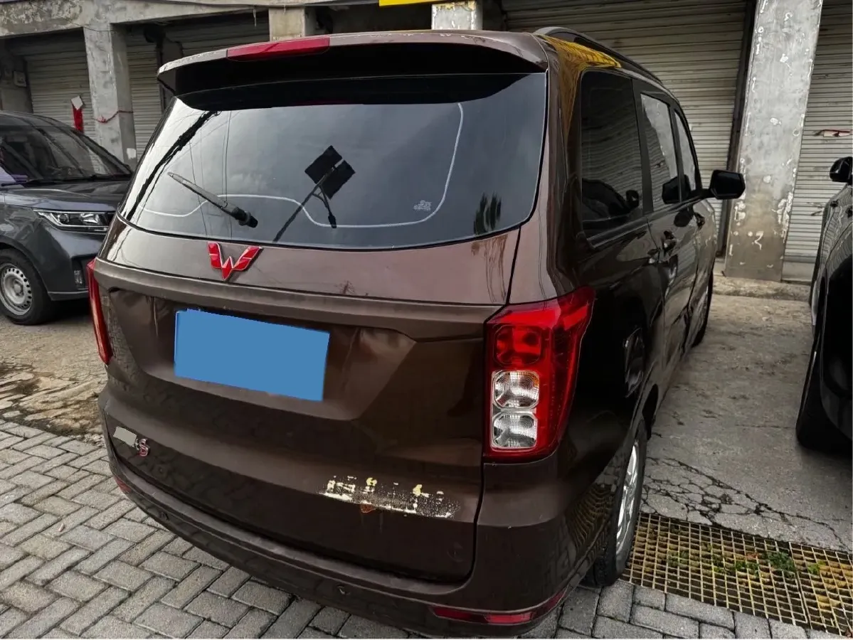 2018 WuLing HongGuang 1.5L 105HP L4 5MT,autocango,china used car exporter,china ev exporter,chinese used car exporter,chinese used ev exporter