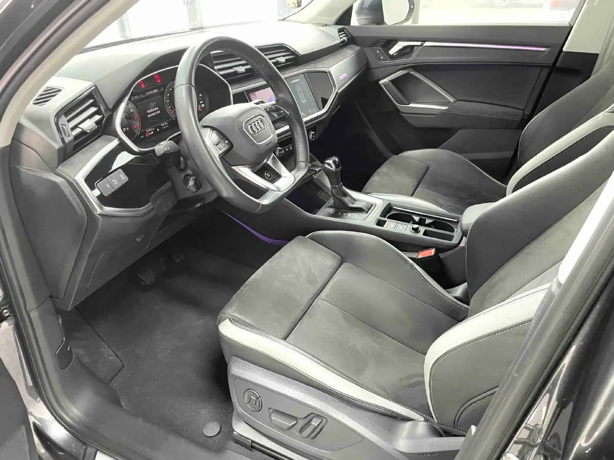 2022 Audi Q3 1.4T 150HP L4 7DCT,autocango,china used car exporter,china ev exporter,chinese used car exporter,chinese used ev exporter