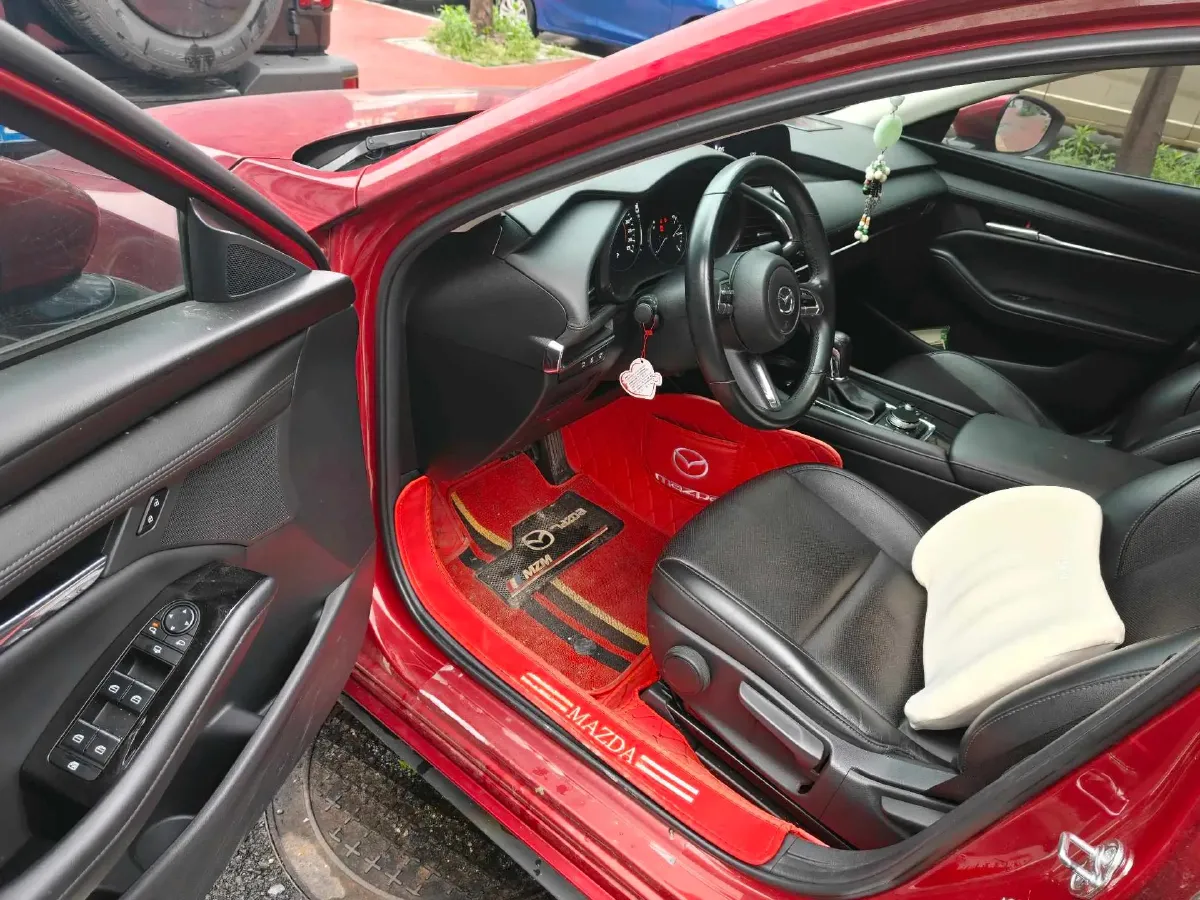2020 Mazda 3 Axela 2.0L 158HP L4 6AT,autocango,china used car exporter,china ev exporter,chinese used car exporter,chinese used ev exporter