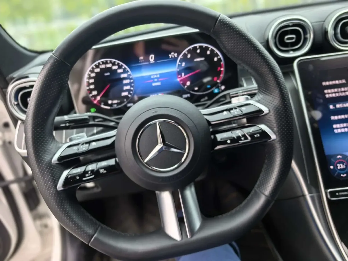 2023 Mercedes-Benz C Class 1.5T 204HP L4 9AT,autocango,china used car exporter,china ev exporter,chinese used car exporter,chinese used ev exporter