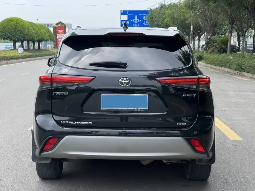 2022 Toyota Highlander 2.0T 248HP L4 8AT,autocango,china used car exporter,china ev exporter,chinese used car exporter,chinese used ev exporter
