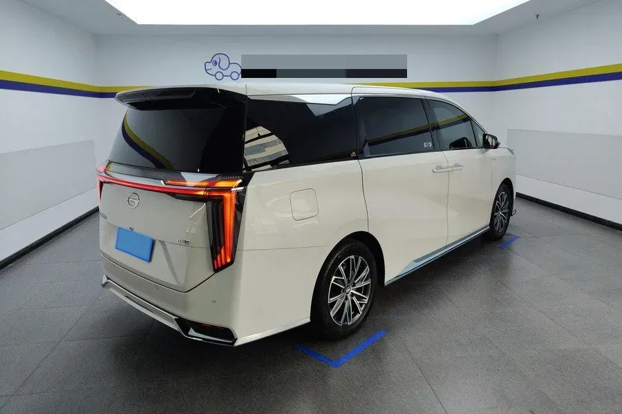 2024 GAC Trumpchi M8 2.0T 252HP L4 8AT,autocango,china used car exporter,china ev exporter,chinese used car exporter,chinese used ev exporter