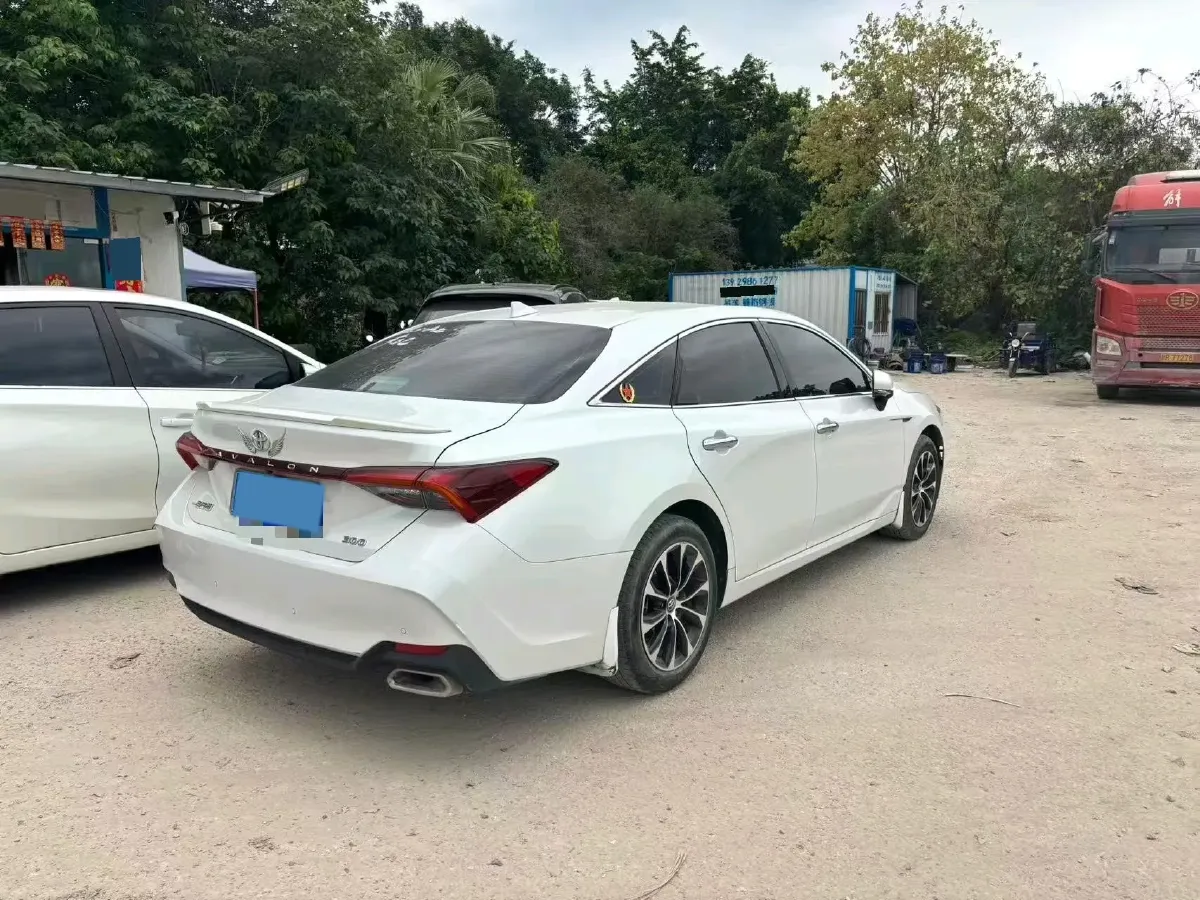 2022 Toyota Avalon 2.0L 178HP L4 CVT,autocango,china used car exporter,china ev exporter,chinese used car exporter,chinese used ev exporter